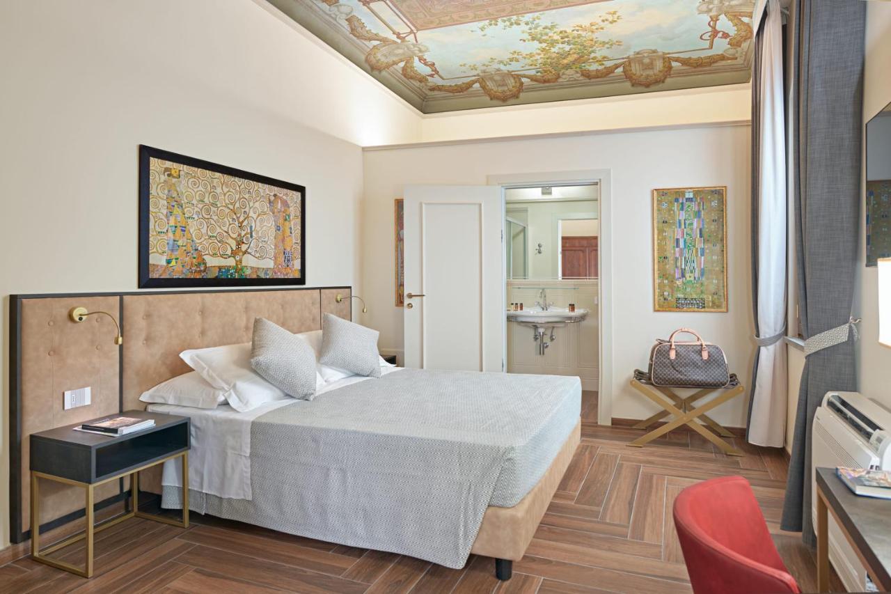 Residenza Mondragone Bed and Breakfast Florence Buitenkant foto