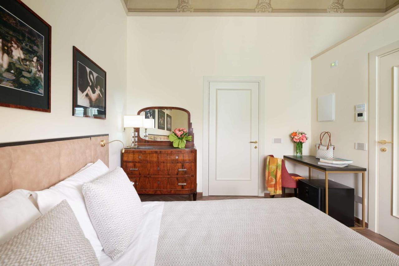 Residenza Mondragone Bed and Breakfast Florence Buitenkant foto