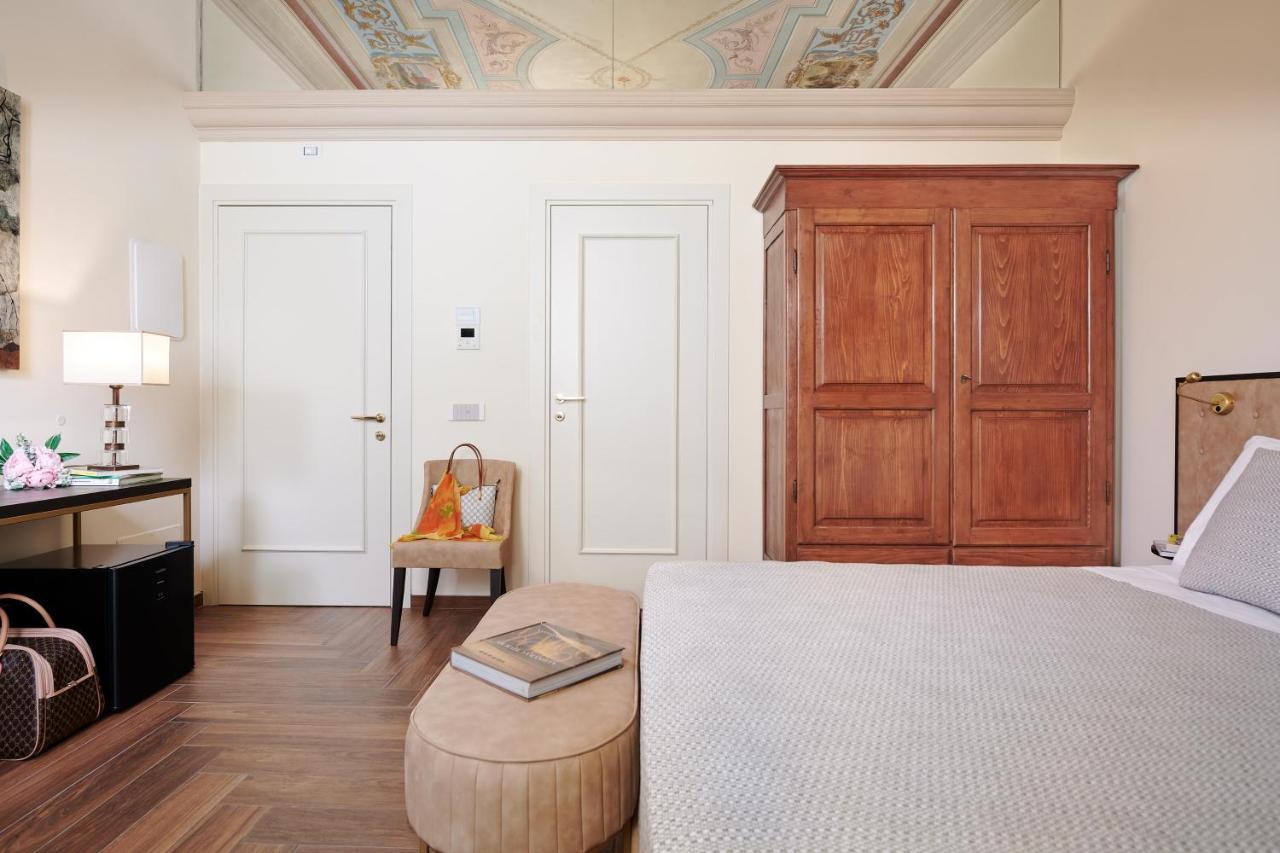 Residenza Mondragone Bed and Breakfast Florence Buitenkant foto
